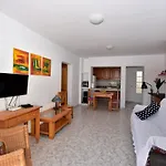 Marysol 1 With Terrace Close To The Sea דירה *