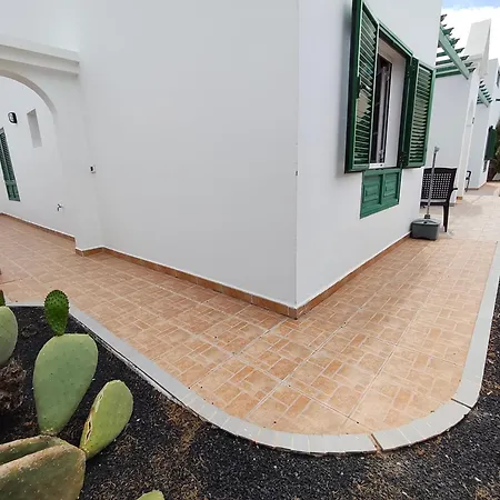 Marysol 1 With Terrace Close To The Sea דירה