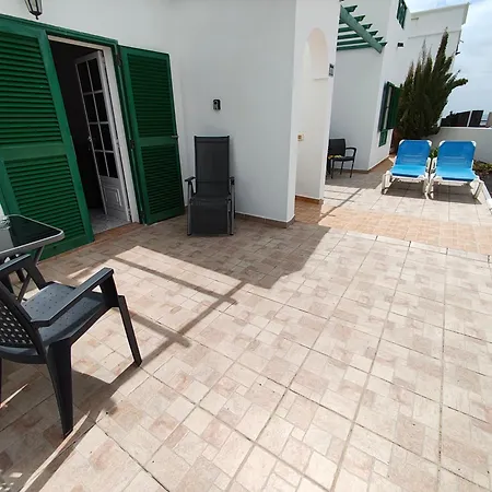 Apartment Marysol 1 With Terrace Close To The Sea *