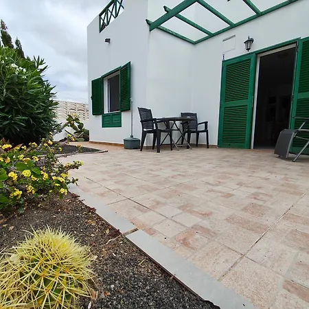 Marysol 1 With Terrace Close To The Sea Apartment